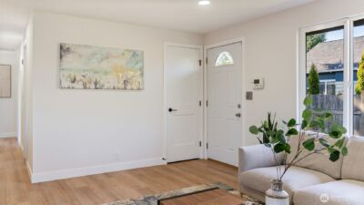 2520 Chestnut Street , Everett, WA 98201-3245 - Photo 4