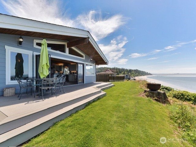 3512 Mission Beach Road , Marysville, WA 98271-9741
