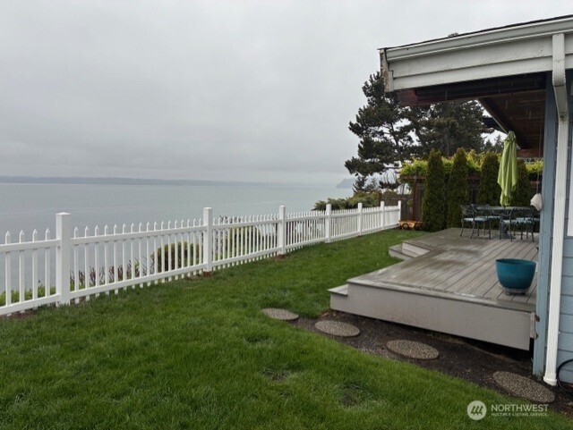 3512 Mission Beach Road , Marysville, WA 98271-9741