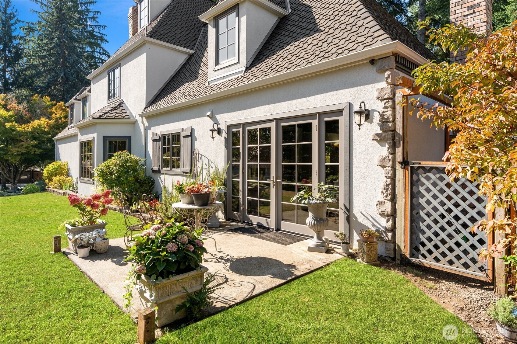 12628 72nd Avenue NE, Kirkland, WA 98034