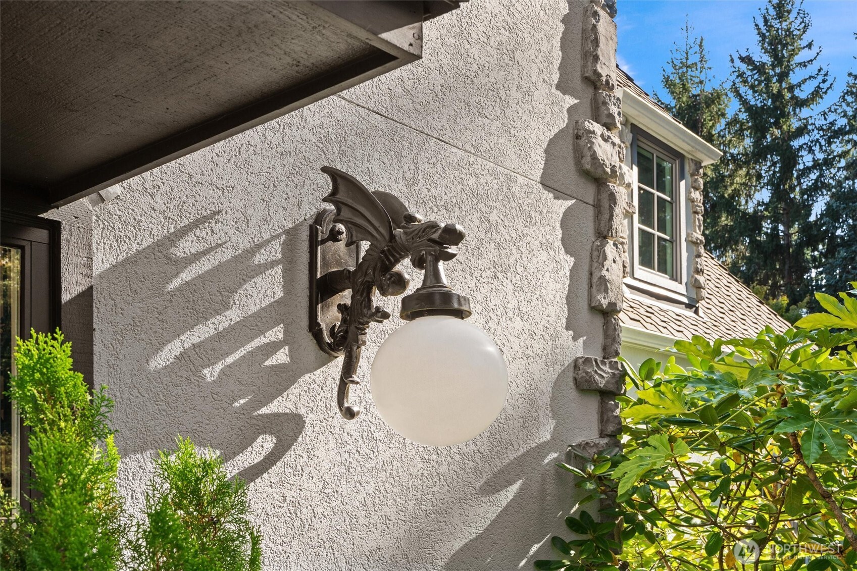 12628 72nd Avenue NE, Kirkland, WA 98034