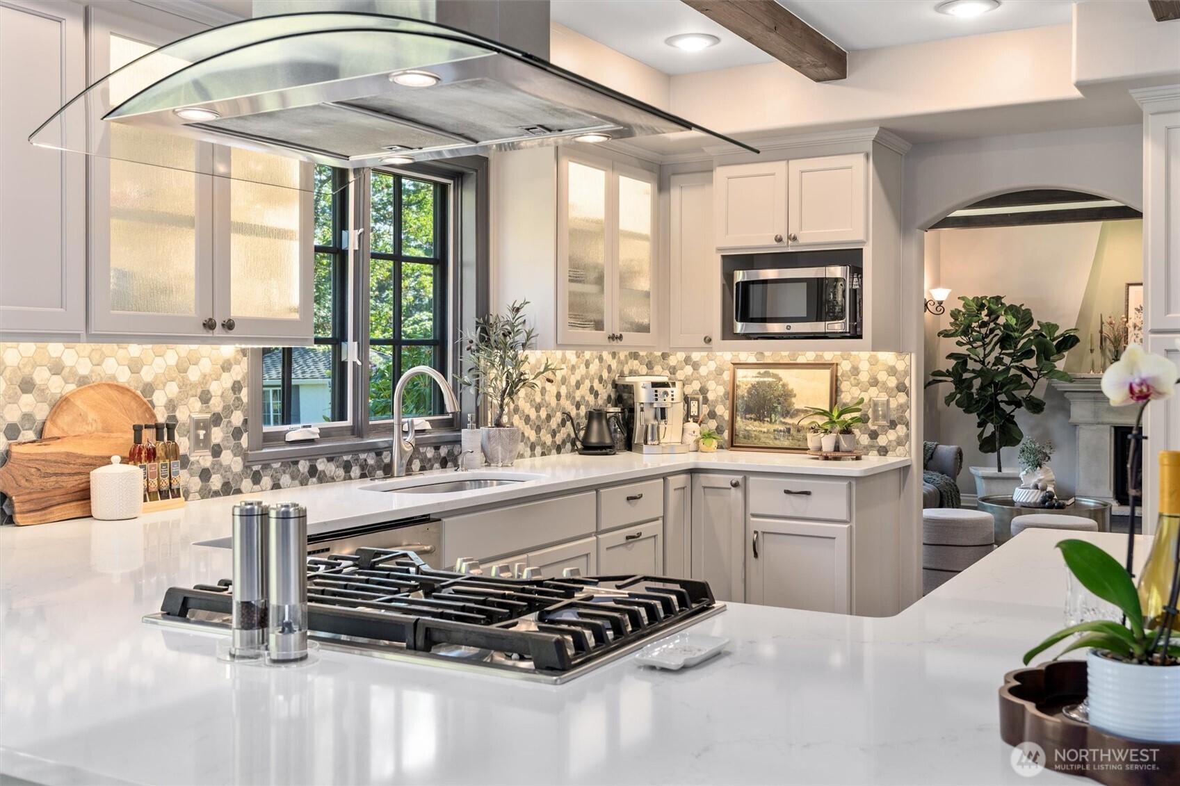 12628 72nd Avenue NE, Kirkland, WA 98034