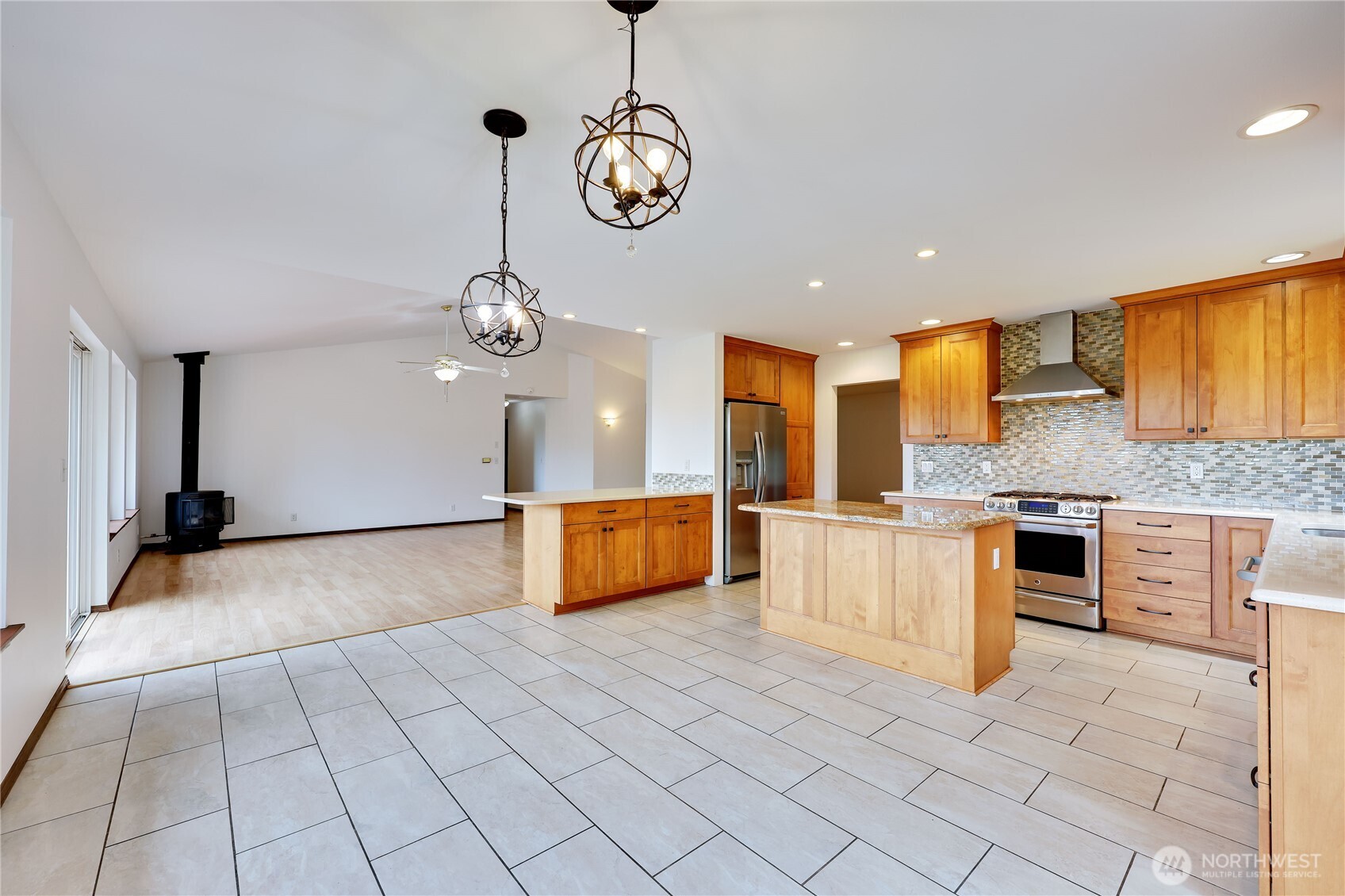 54 Ship View Court , Port Ludlow, WA 98365