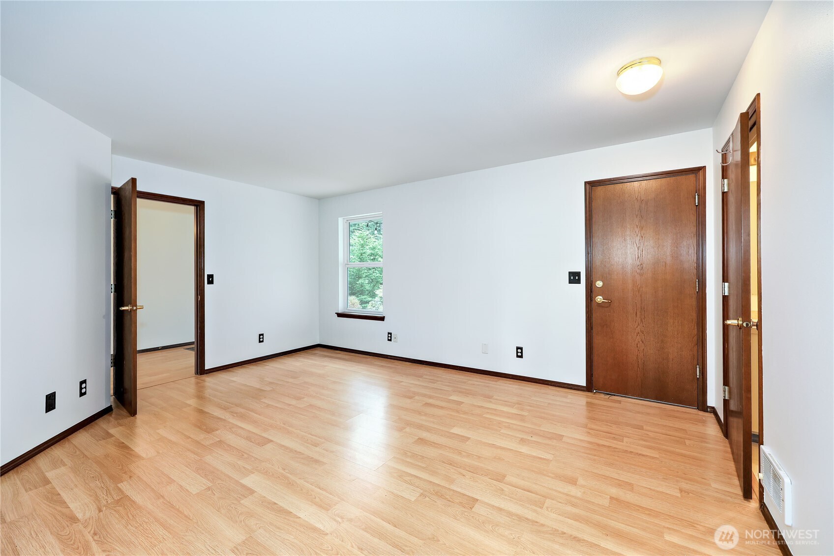 54 Ship View Court , Port Ludlow, WA 98365