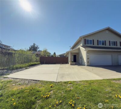 4 112th Street SW #A, Everett, WA 98204 - Photo 1