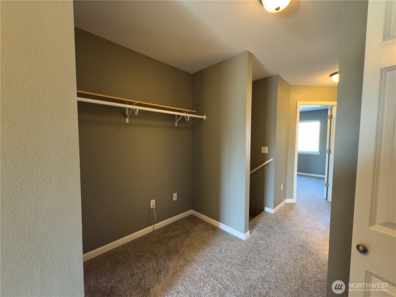 4 112th Street SW #A, Everett, WA 98204