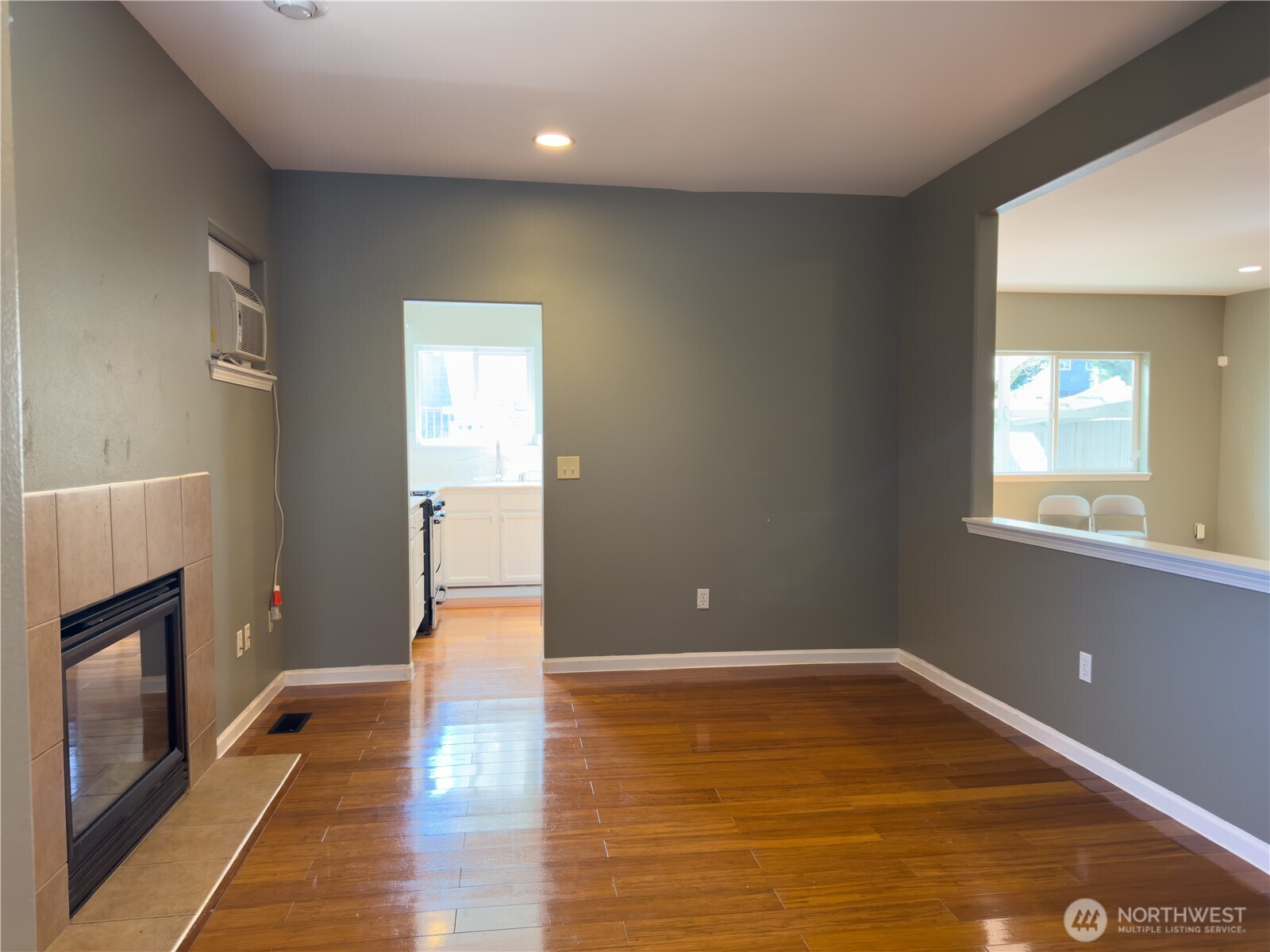 4 112th Street SW #A, Everett, WA 98204