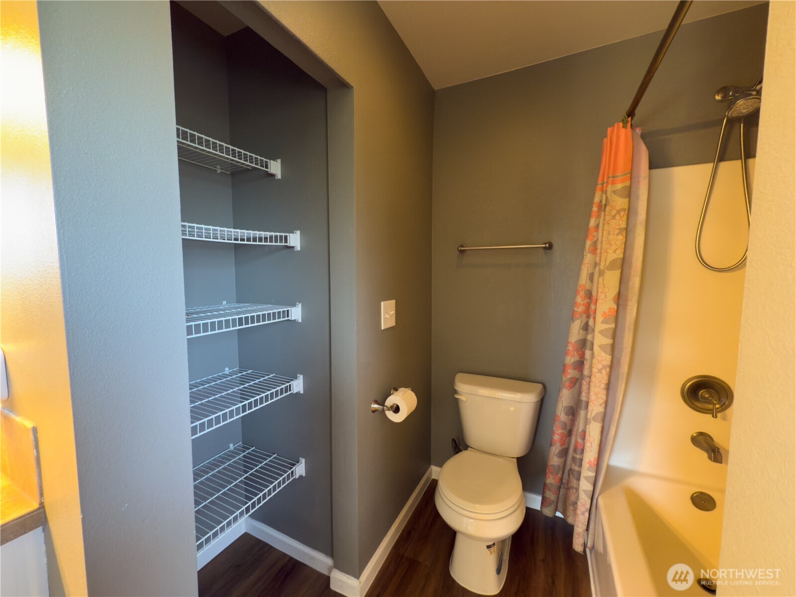 4 112th Street SW #A, Everett, WA 98204