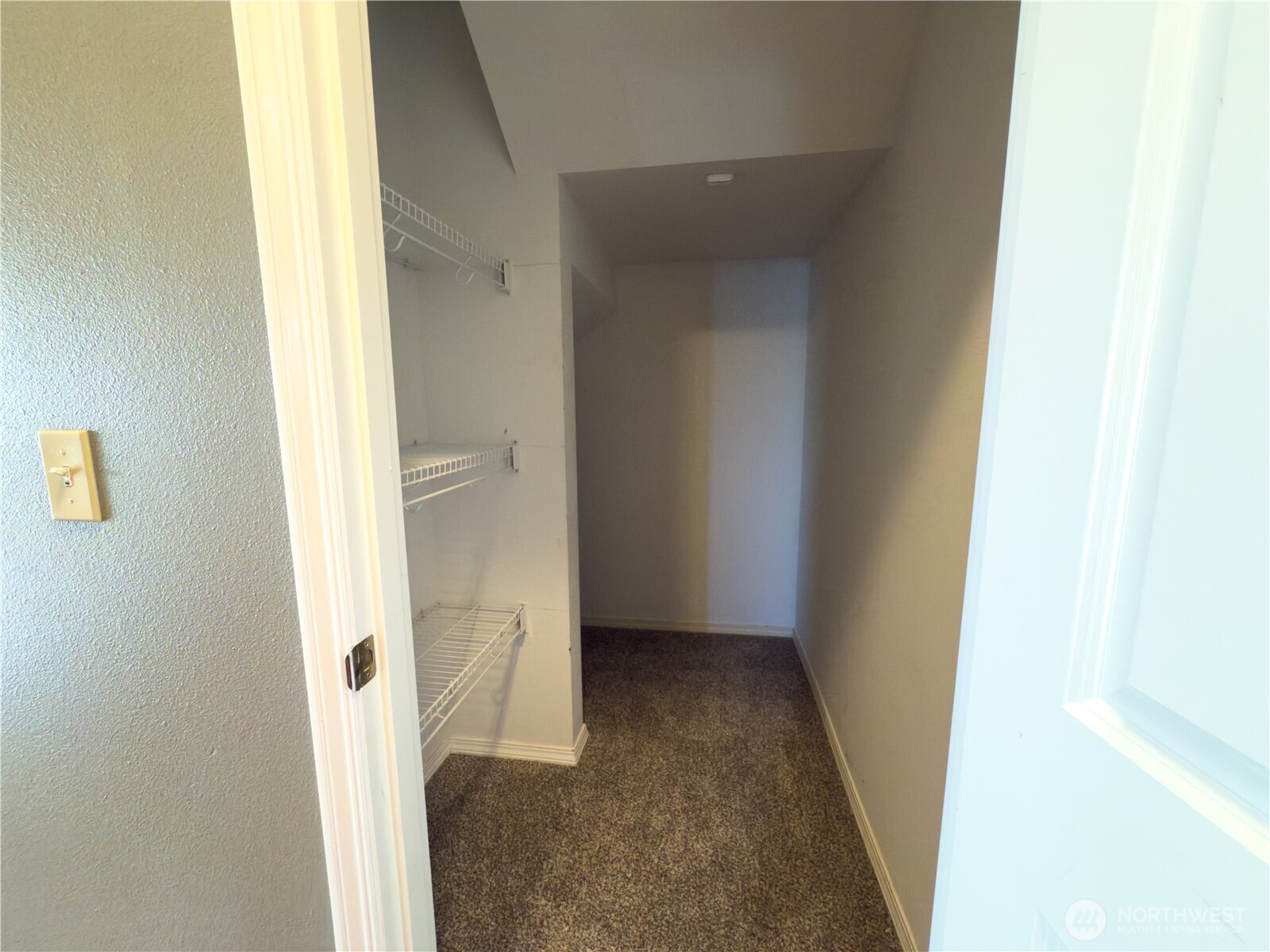 4 112th Street SW #A, Everett, WA 98204