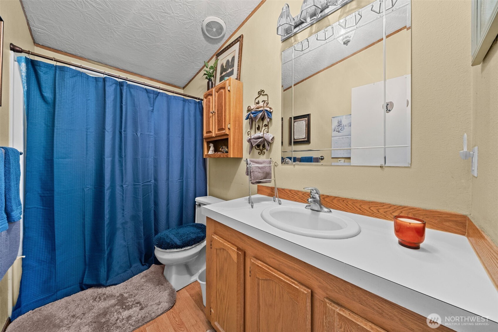 8727 Pacific Avenue SE, Olympia, WA 98513