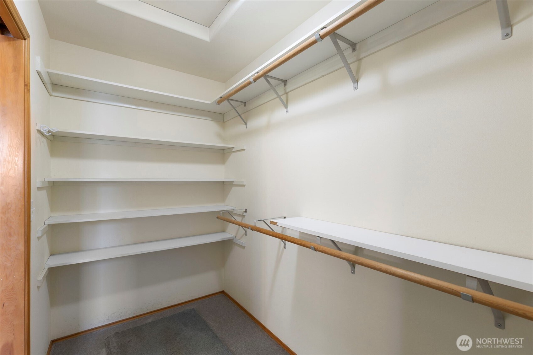 52 McComb Road , Sequim, WA 98382-8811