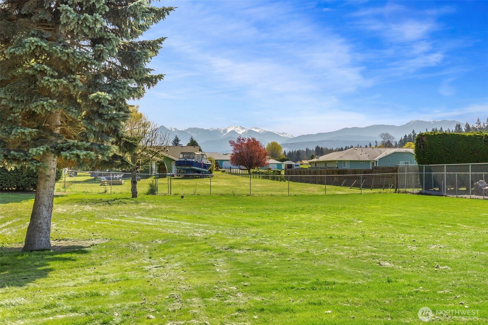 52 McComb Road , Sequim, WA 98382-8811