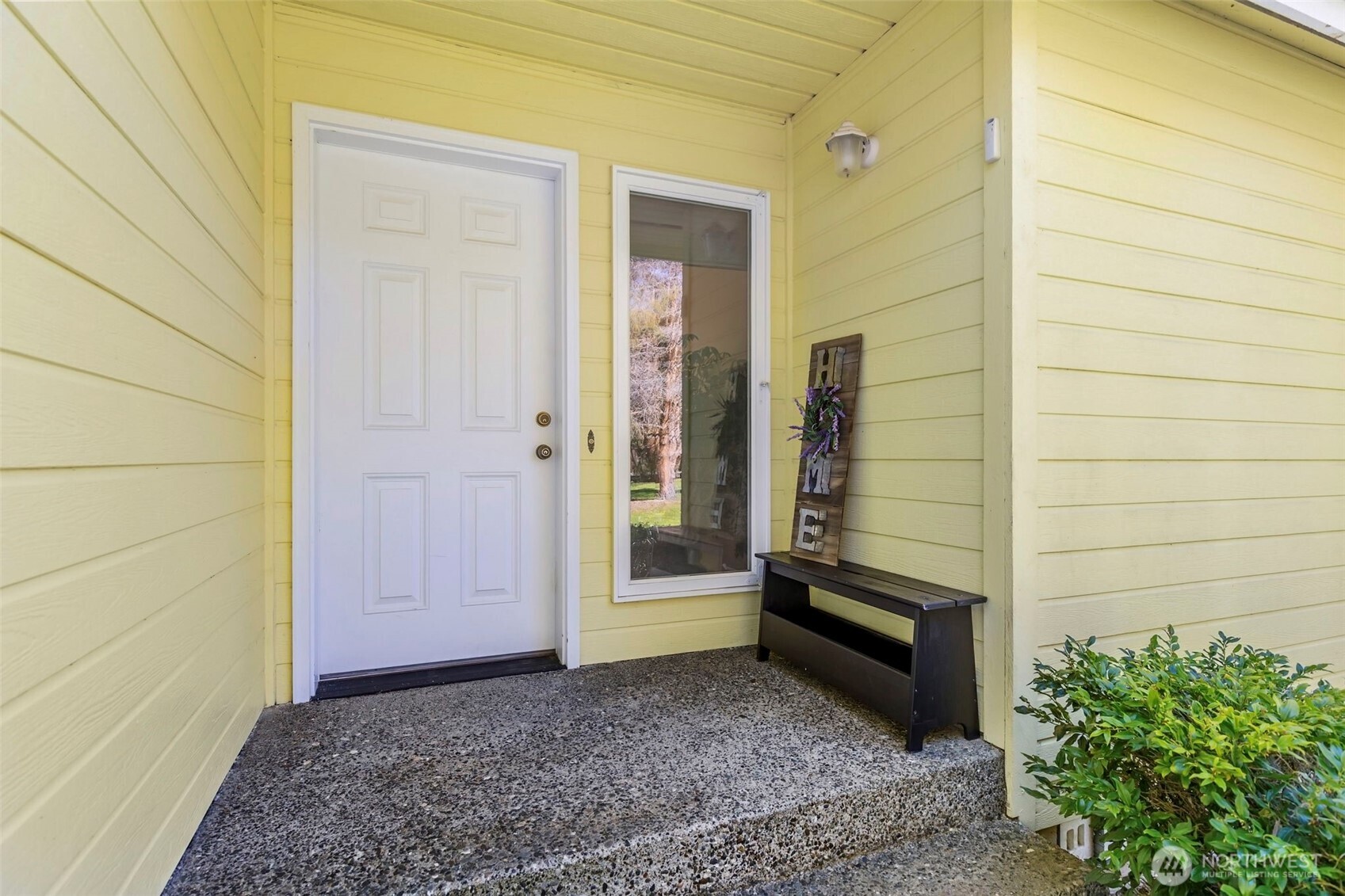 52 McComb Road , Sequim, WA 98382-8811