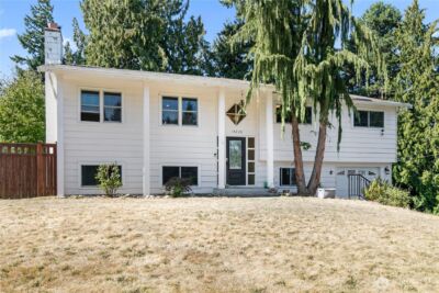 18228 42nd Place W, Lynnwood, WA 98037 - Photo 2