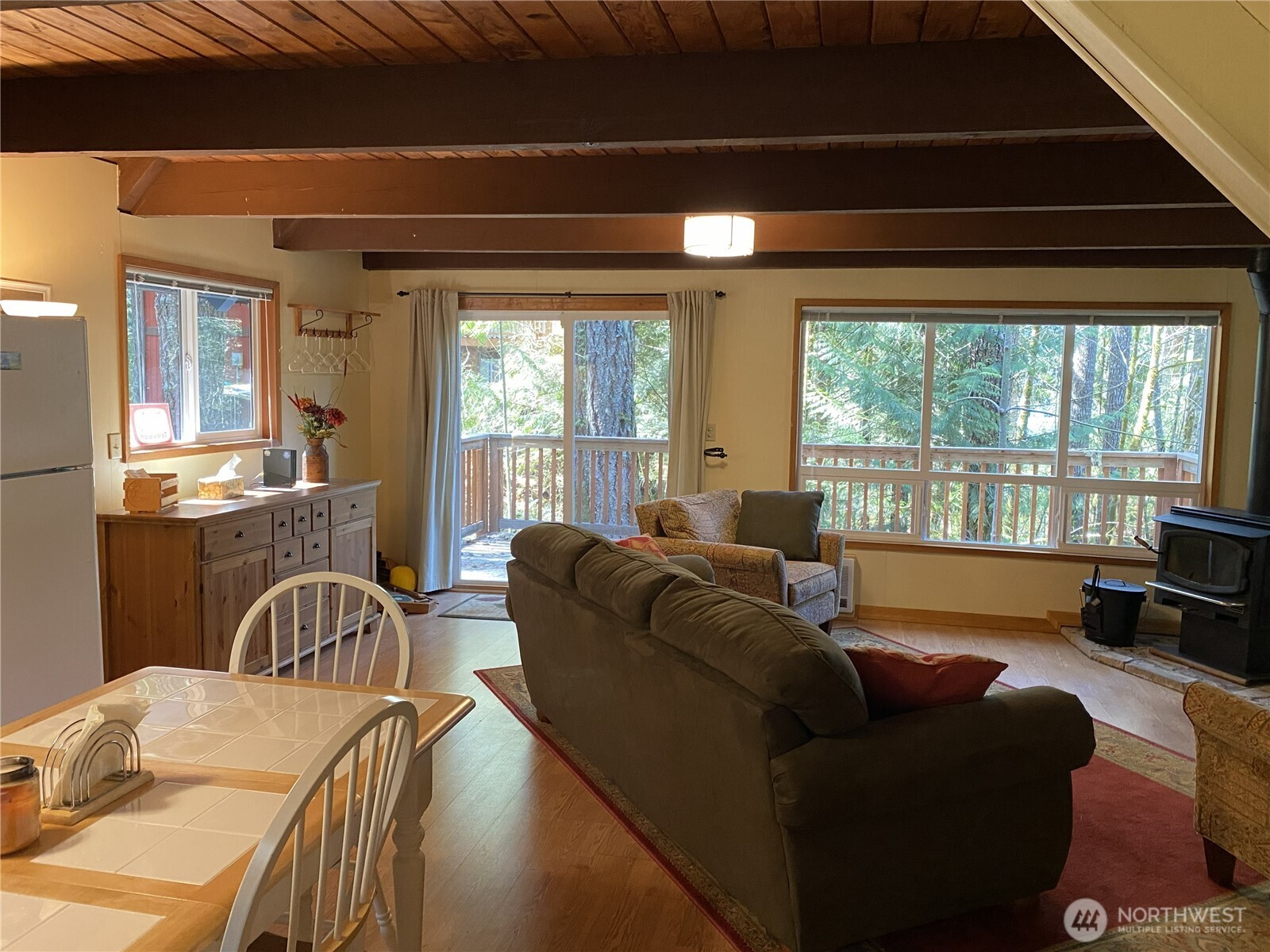 331 N Wynoochee Drive , Hoodsport, WA 98548