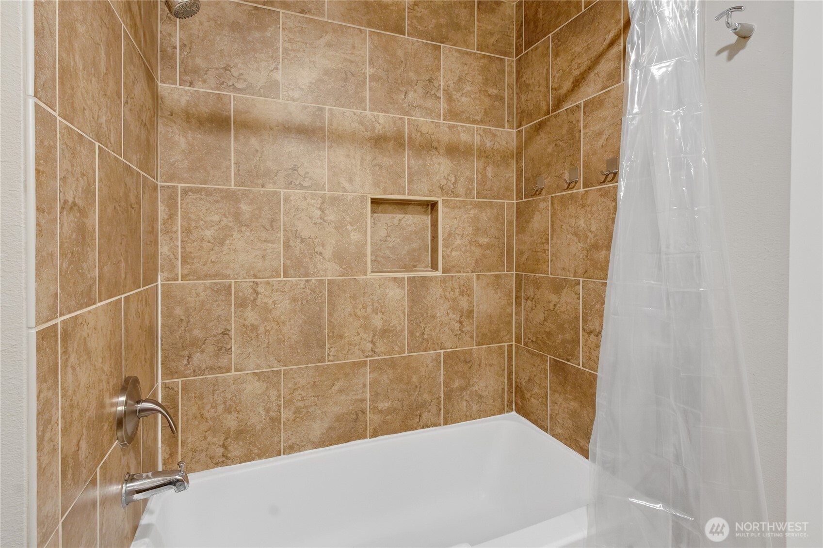 25 N Broadway #308, Tacoma, WA 98403