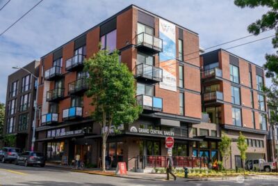 1601 N 45th Street #208, Seattle, WA 98103 - Photo 1