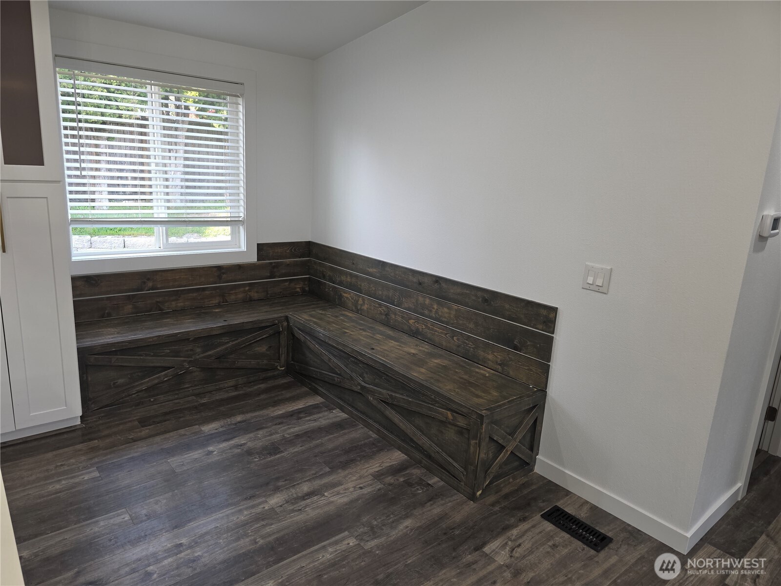 2430 S 371st Street #49, Federal Way, WA 98003