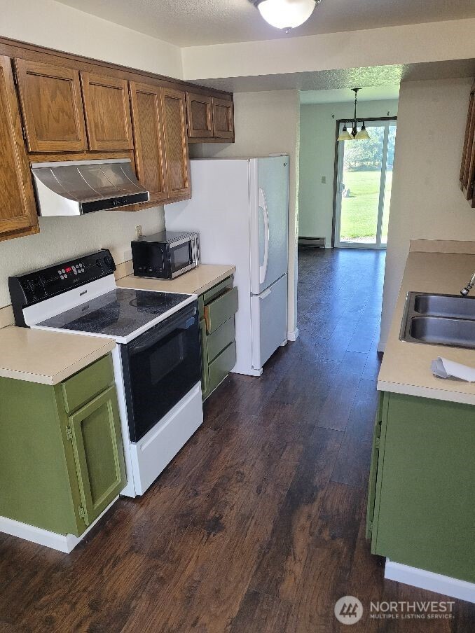 1616 Skyline Way #A-4, Anacortes, WA 98221-1900
