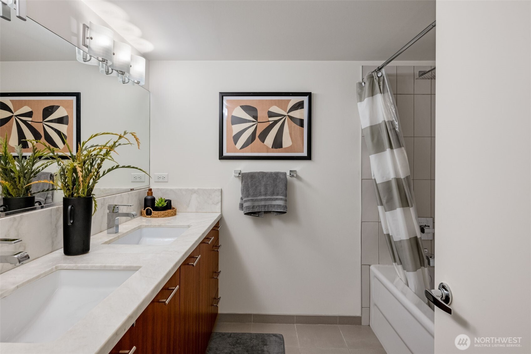 2911 2nd Avenue #118, Seattle, WA 98121