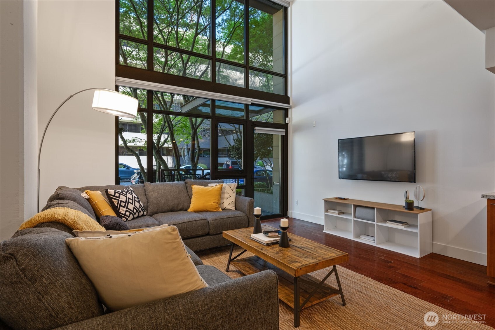 2911 2nd Avenue #118, Seattle, WA 98121