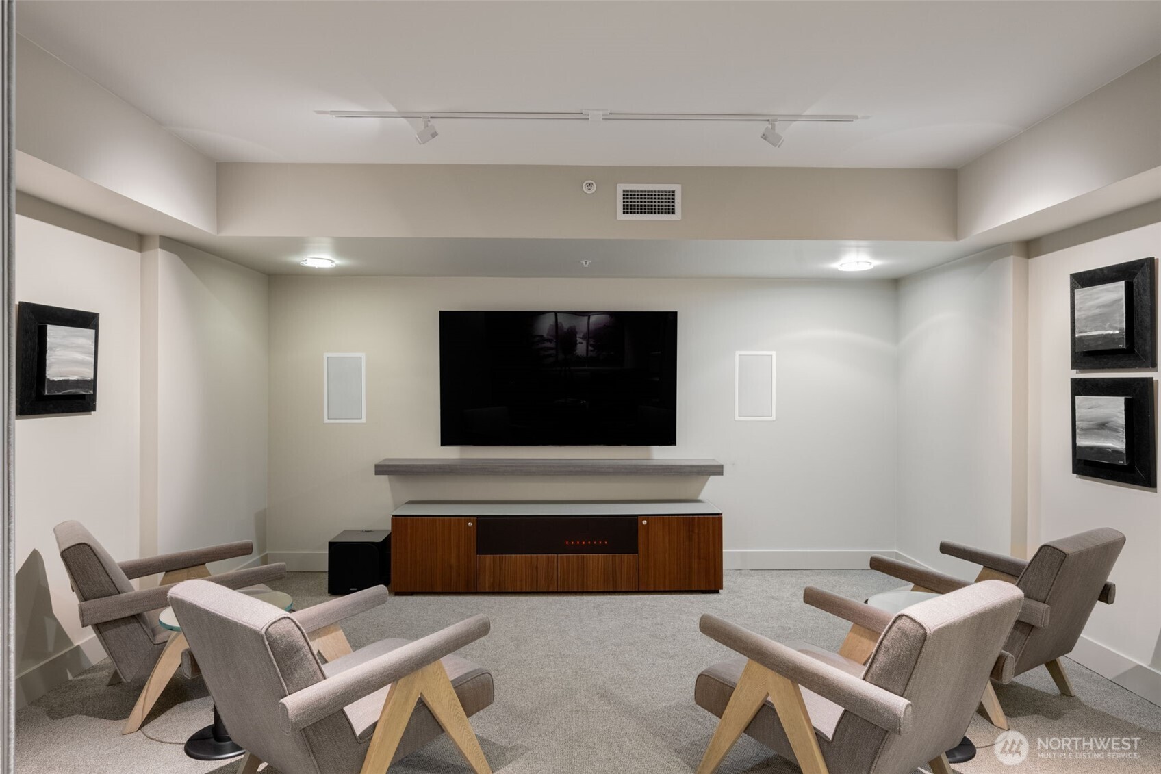 2911 2nd Avenue #118, Seattle, WA 98121