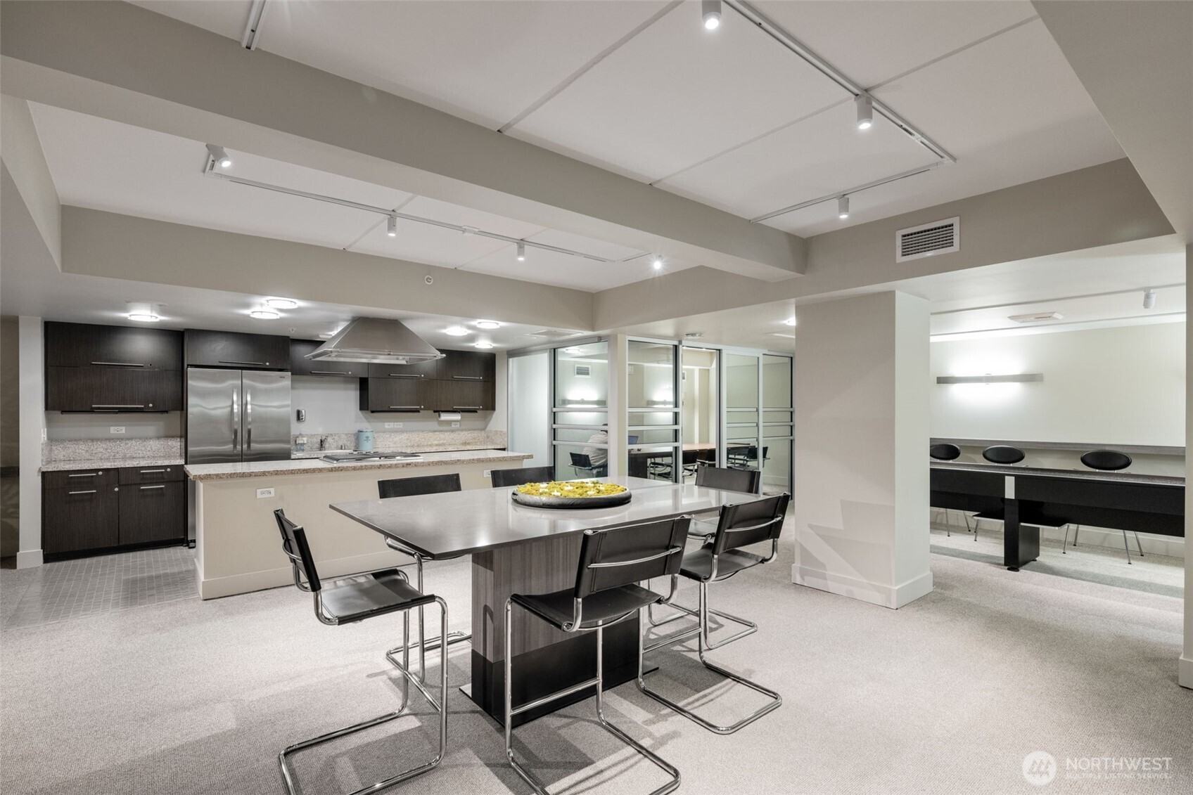 2911 2nd Avenue #118, Seattle, WA 98121