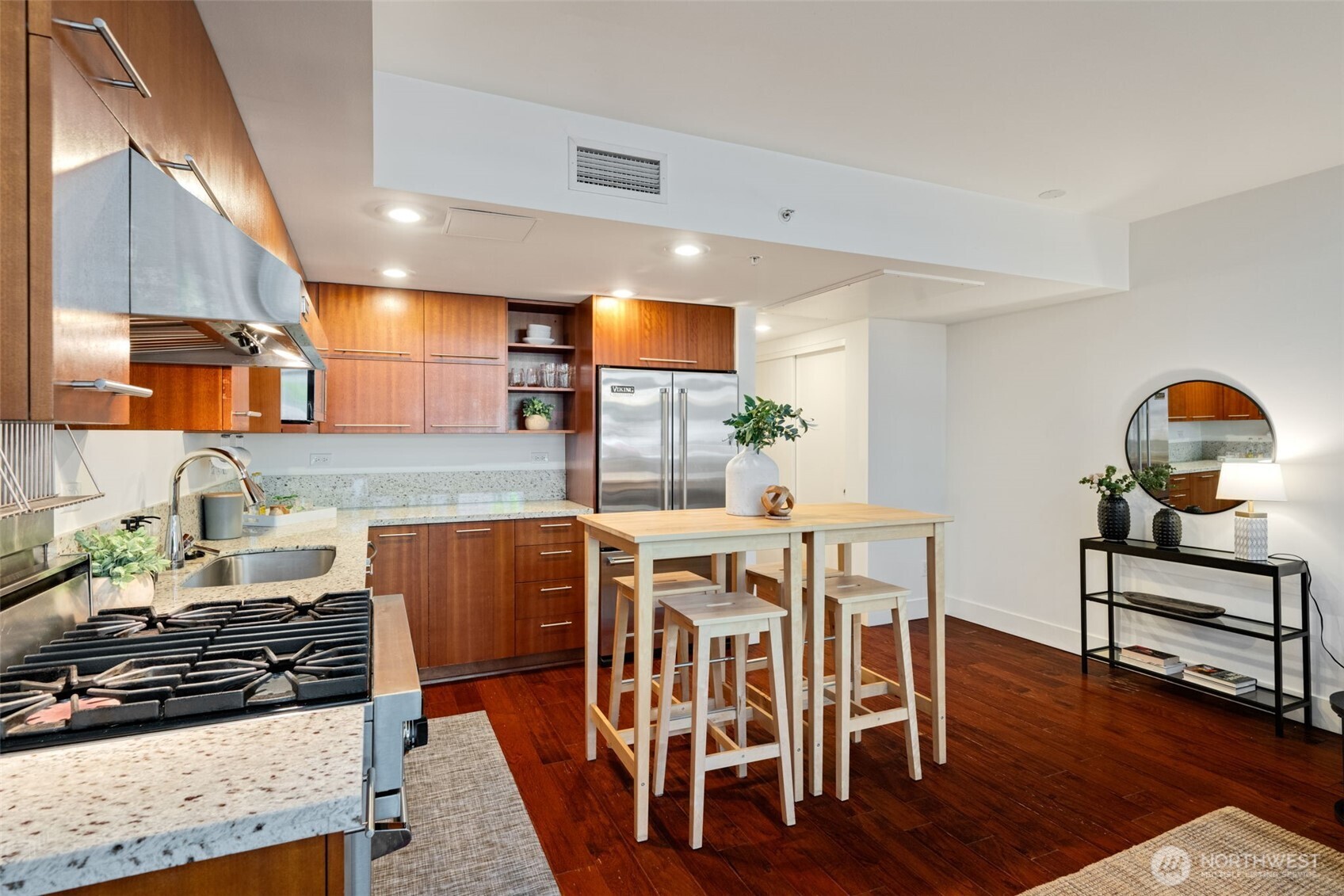 2911 2nd Avenue #118, Seattle, WA 98121