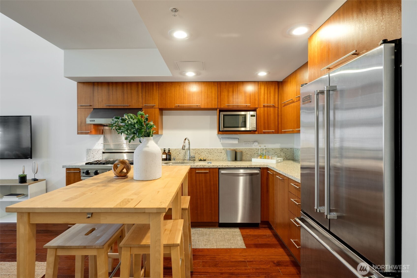 2911 2nd Avenue #118, Seattle, WA 98121