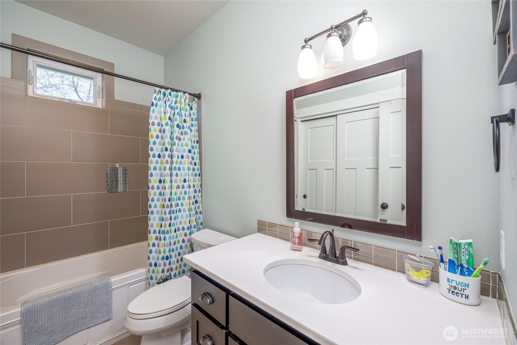 3454 Noah's Way , Bellingham, WA 98226