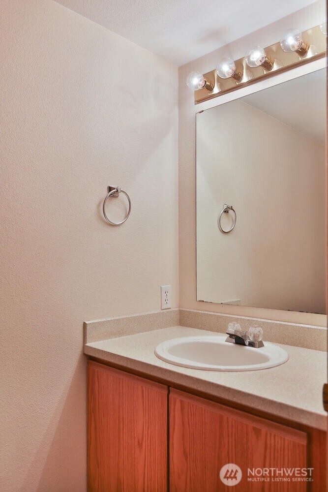 7316 194th Avenue E, Bonney Lake, WA 98391