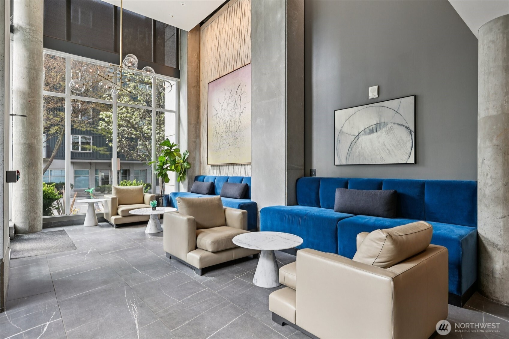 76 Cedar Street #S1005, Seattle, WA 98121