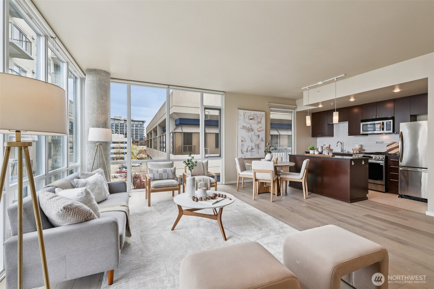 76 Cedar Street #S1005, Seattle, WA 98121