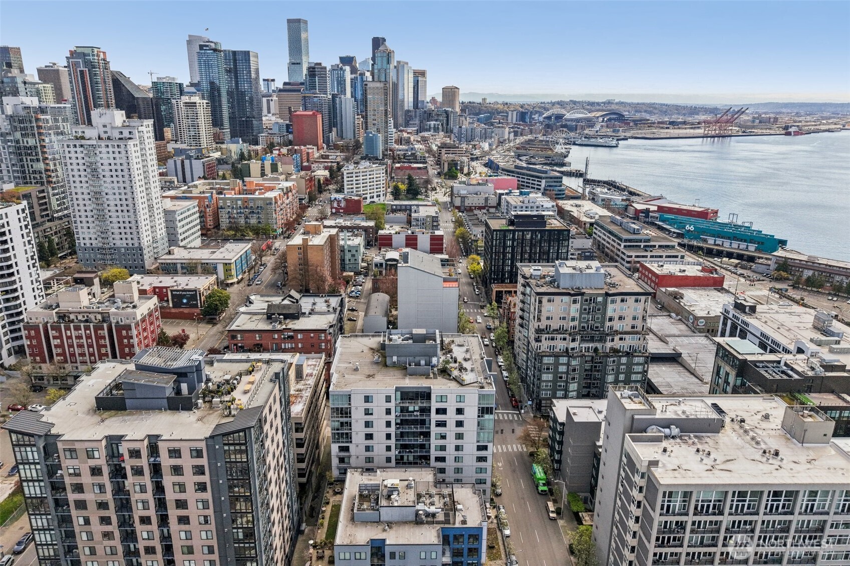 76 Cedar Street #S1005, Seattle, WA 98121