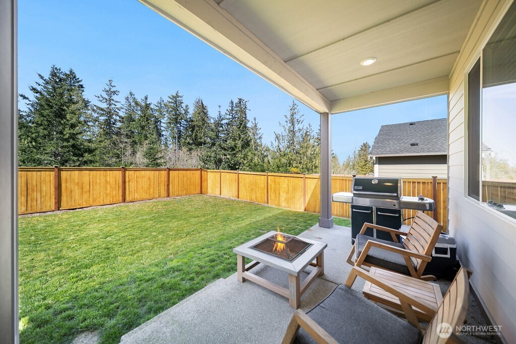 937 Panoramic Loop , Bremerton, WA 98312