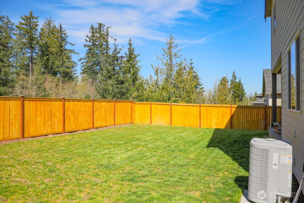 937 Panoramic Loop , Bremerton, WA 98312