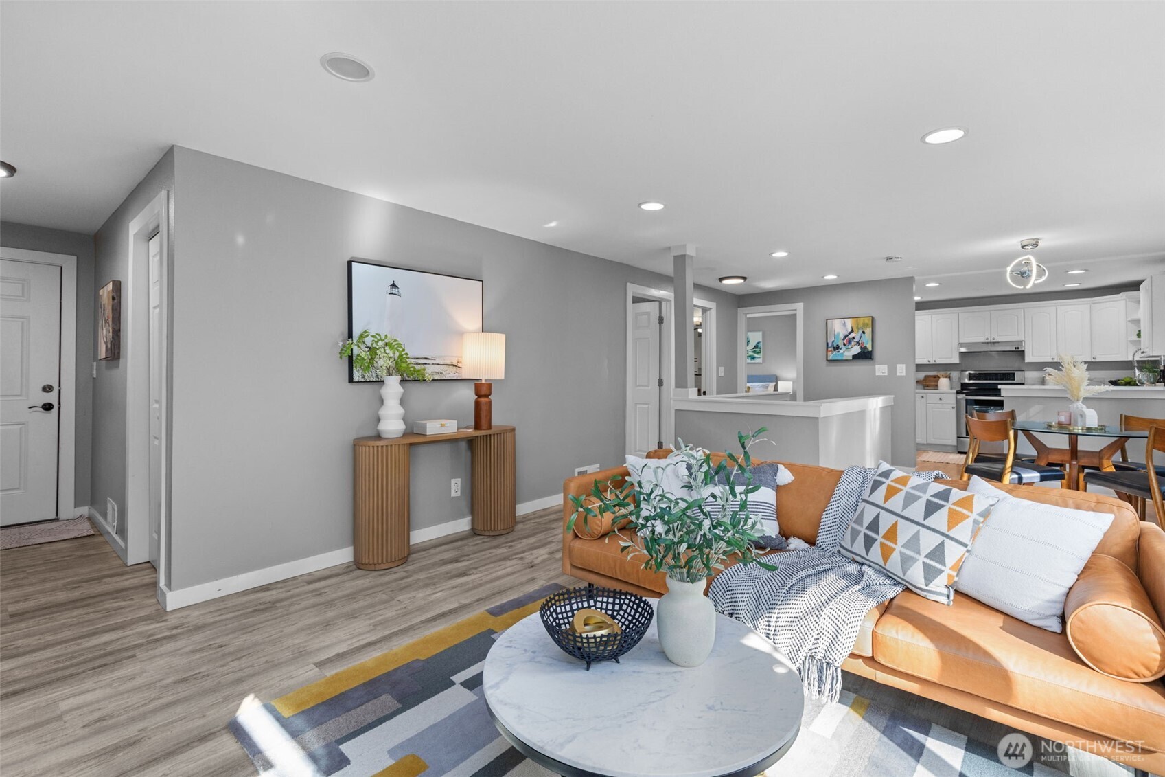 1210 108th Avenue SE, Bellevue, WA 98004