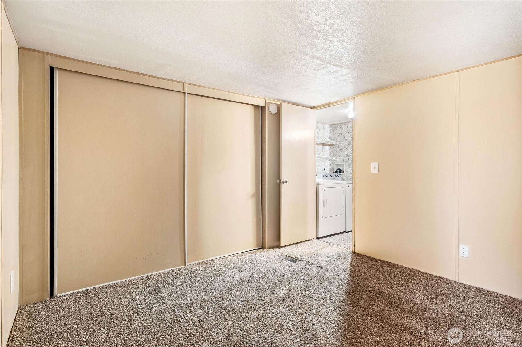 15268 Maple Drive #M68, Renton, WA 98058