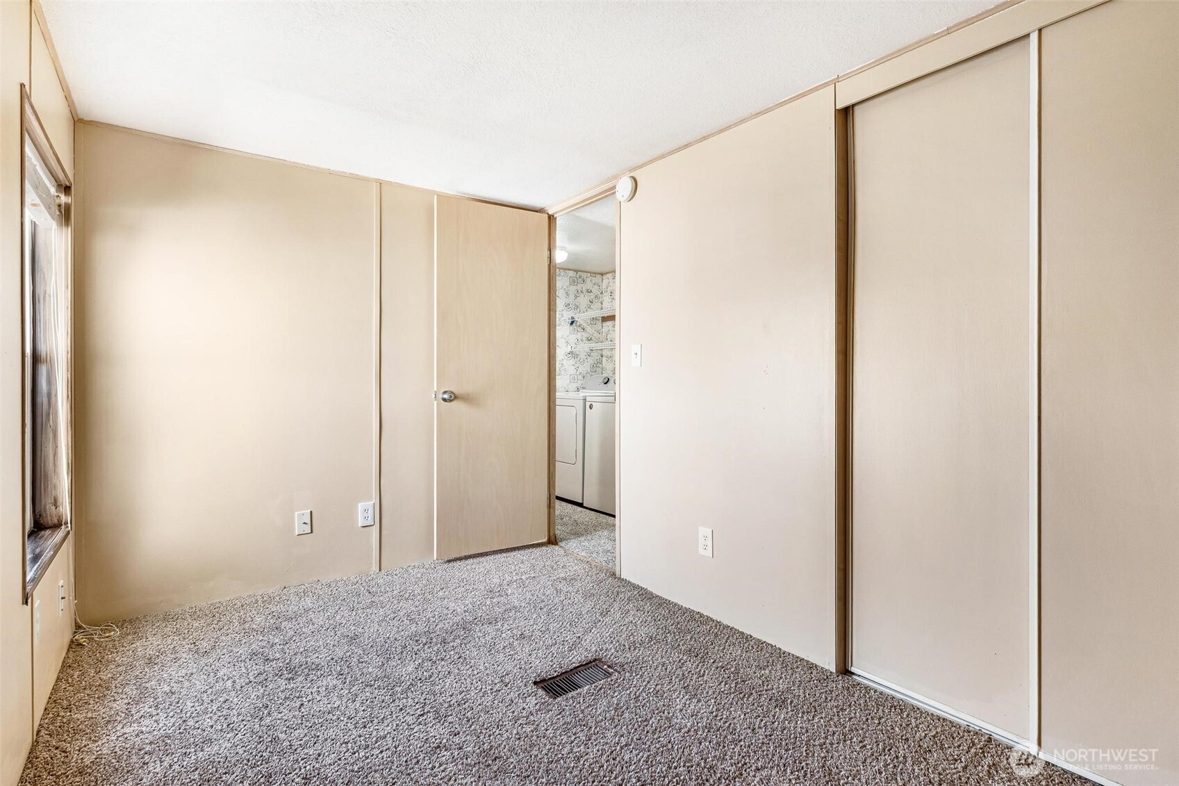 15268 Maple Drive #M68, Renton, WA 98058