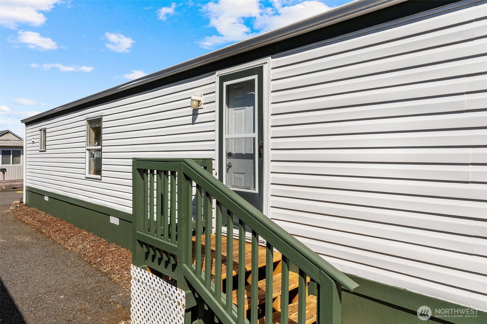 15268 Maple Drive #M68, Renton, WA 98058