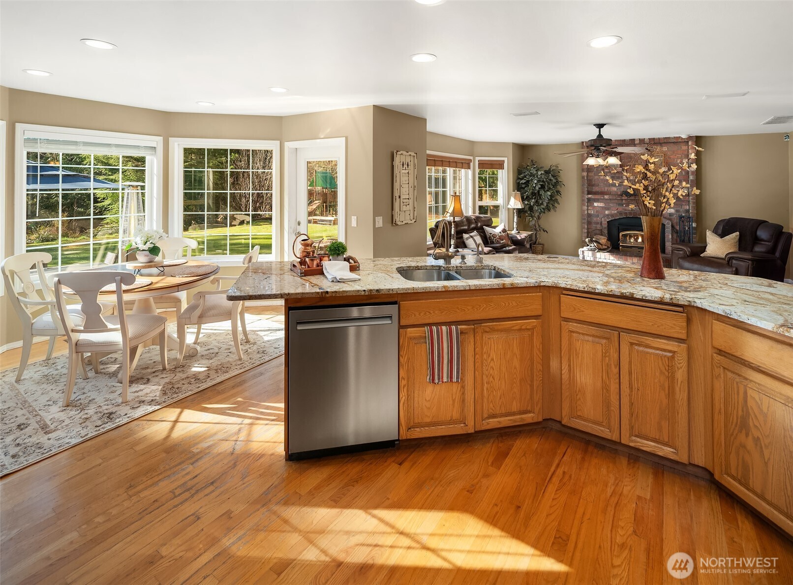 30333 SE 396TH Street , Enumclaw, WA 98022