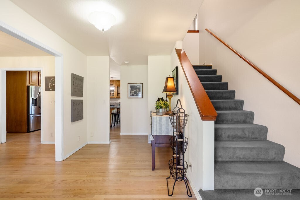 34 S Mountain View Lane , Elma, WA 98541