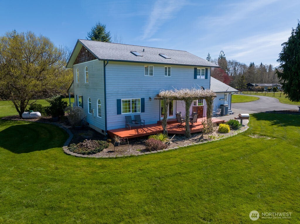 34 S Mountain View Lane , Elma, WA 98541