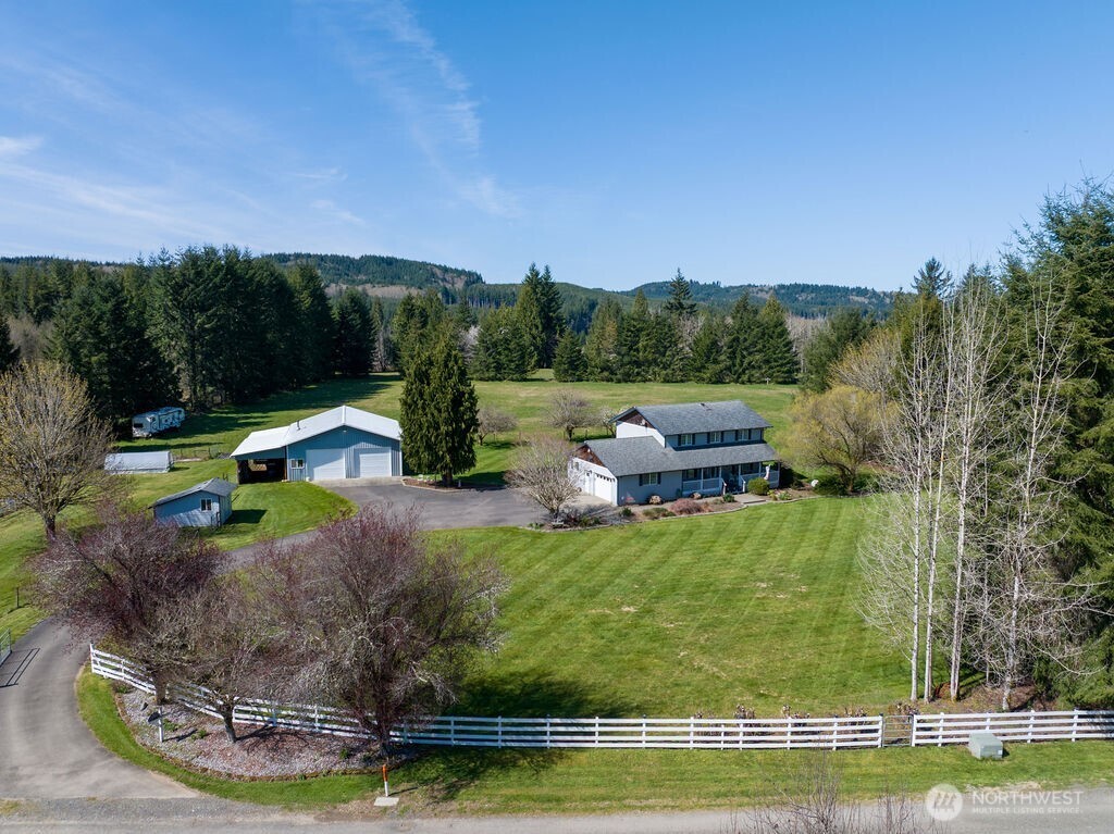 34 S Mountain View Lane , Elma, WA 98541