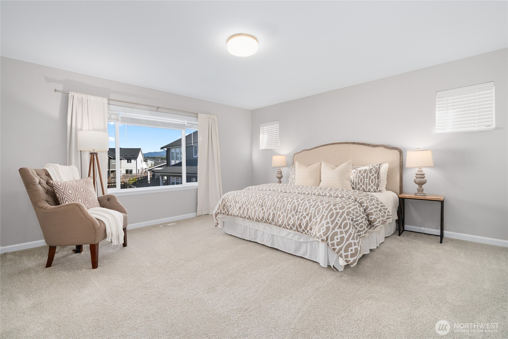32692 Ash Avenue SE, Black Diamond, WA 98010