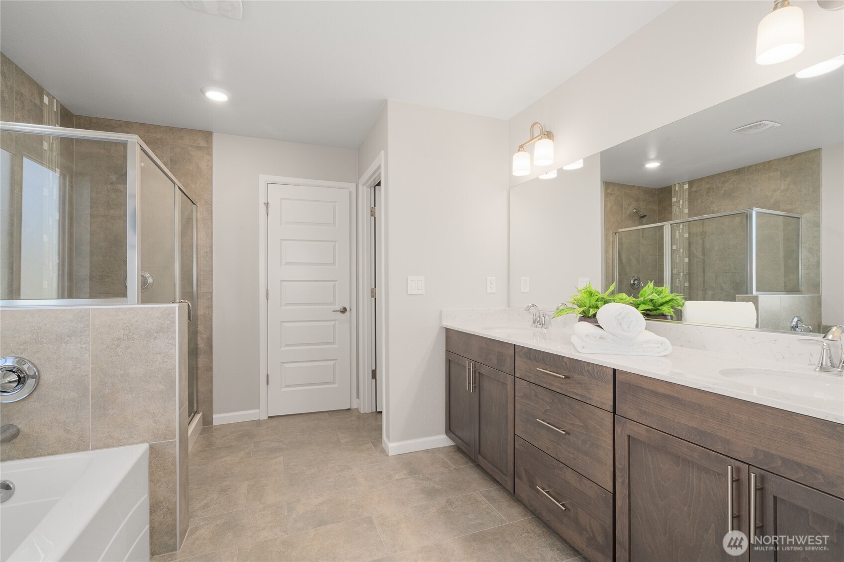 32692 Ash Avenue SE, Black Diamond, WA 98010