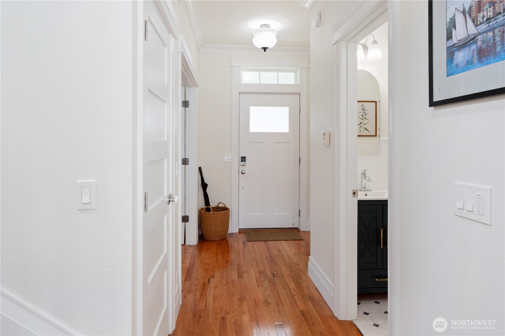 19441 1st Ave NE, Poulsbo, WA 98370