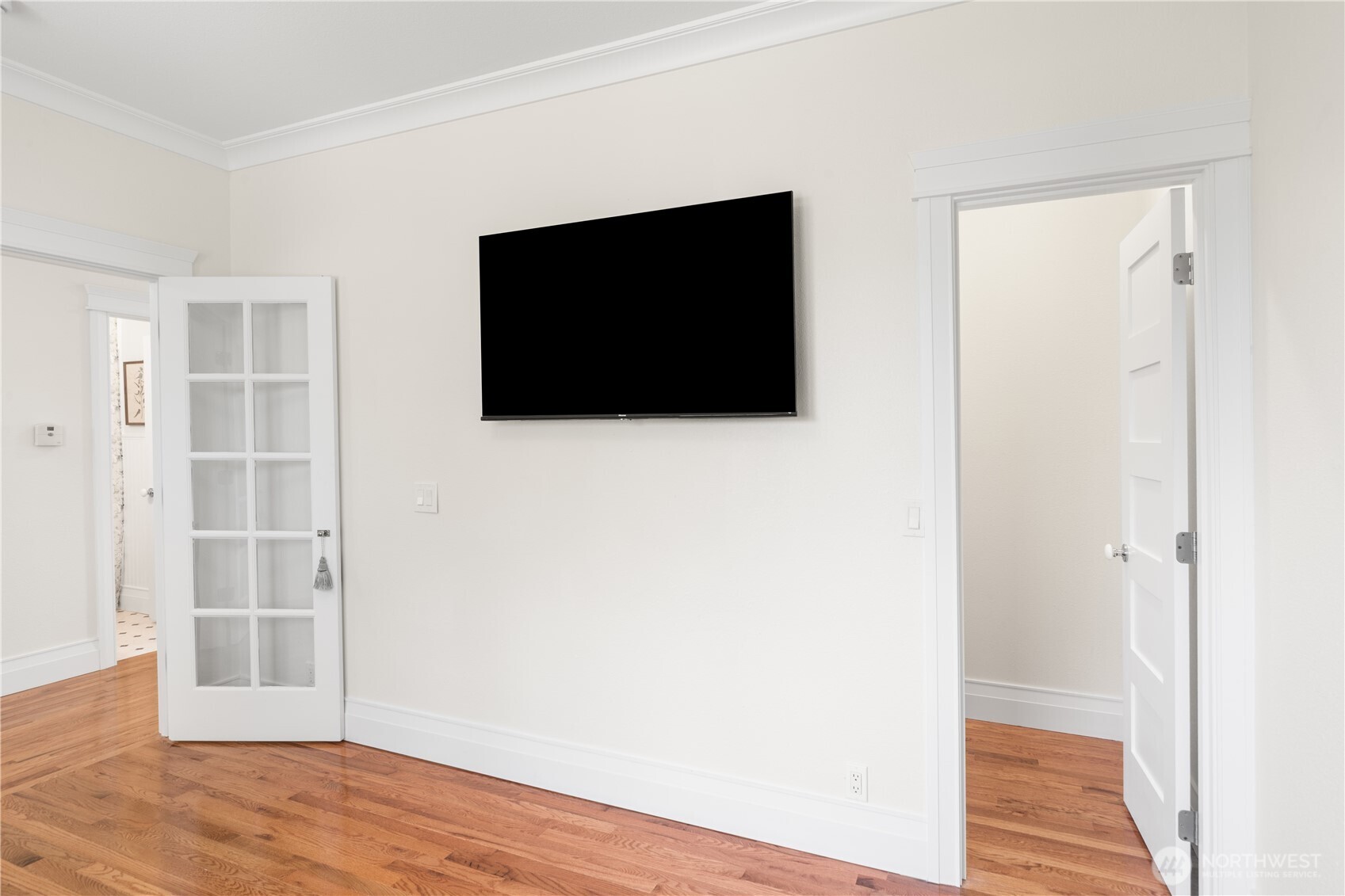 19441 1st Ave NE, Poulsbo, WA 98370