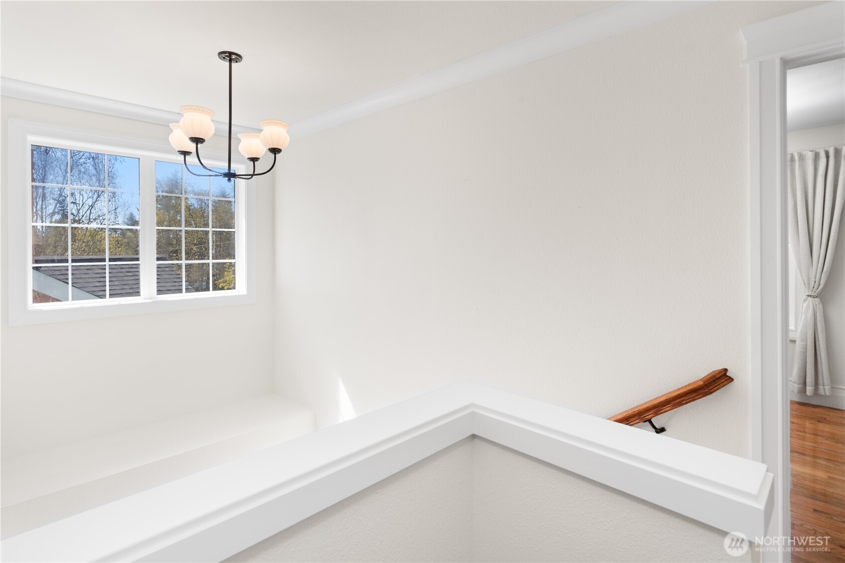 19441 1st Ave NE, Poulsbo, WA 98370