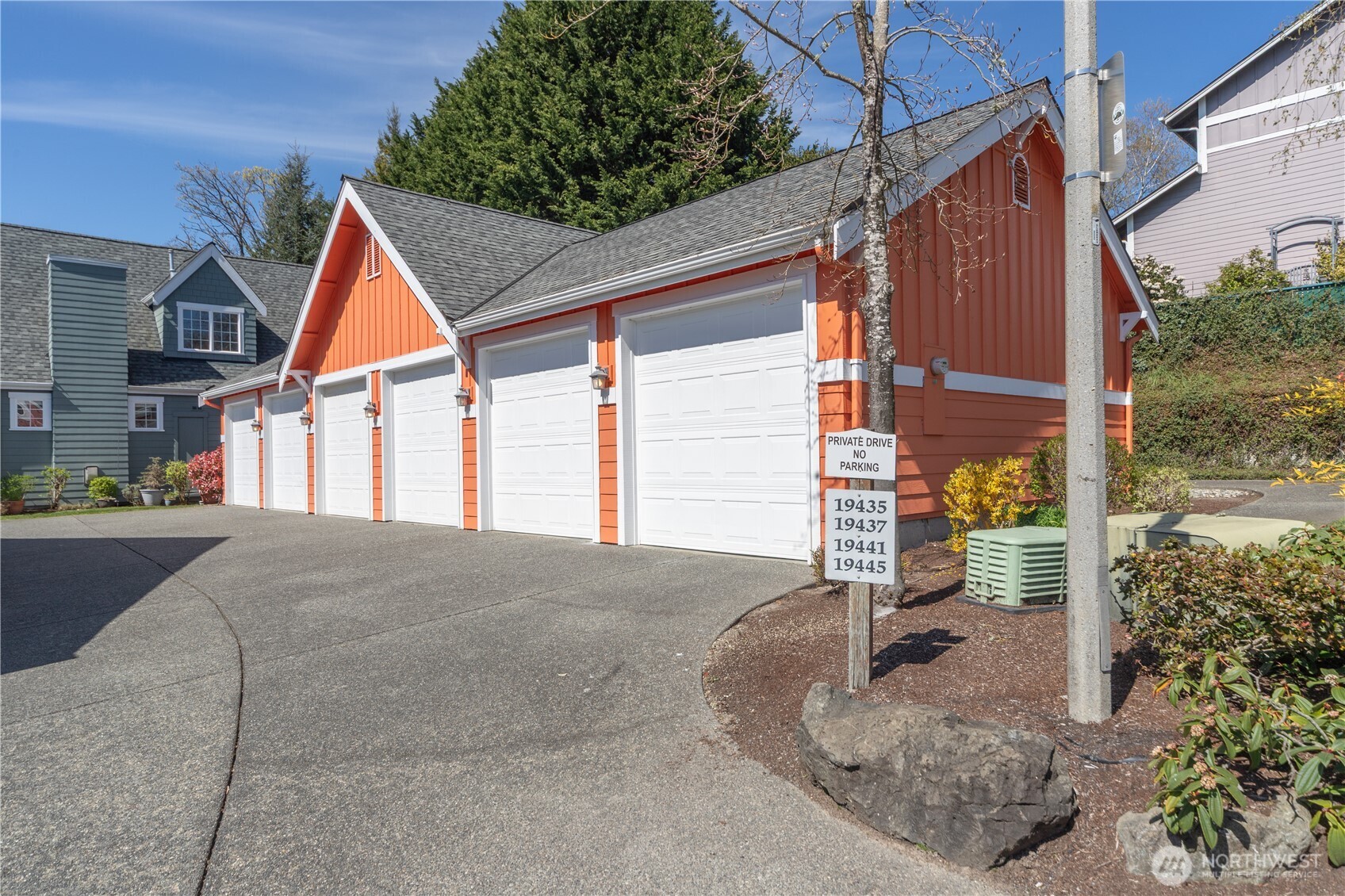 19441 1st Ave NE, Poulsbo, WA 98370